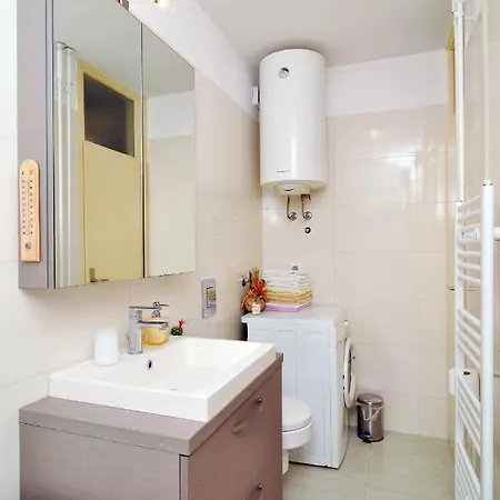 Lägenhet Full Equipped Flat Close To Split